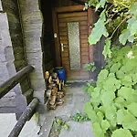 Hébergement de vacances Les Mélèzes - Typique, Terrasse&cheminée Liddes